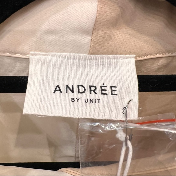 Andrew by Unit Beige and Tan Sided Button Down Long Sleeve Blouse - Picture 3 of 9